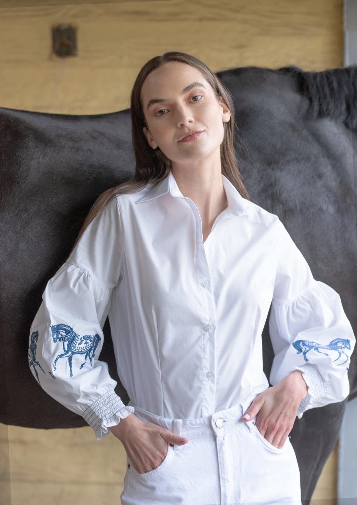 Annie Shirt Embroidered | White | Blue Horse